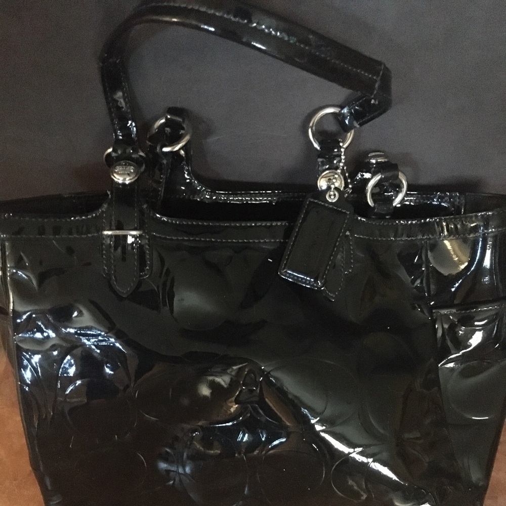 Coach Handbag, patent leather. Authentic.